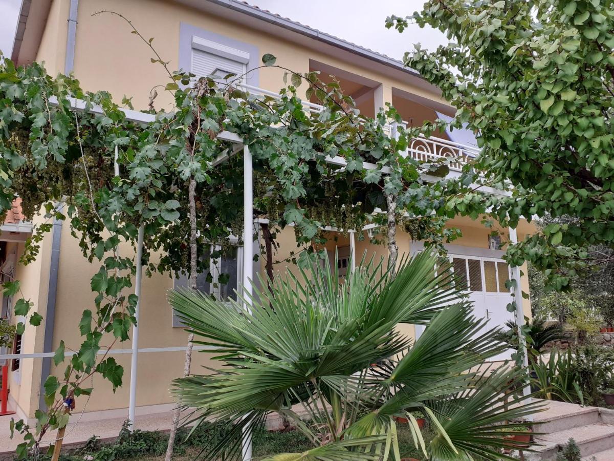Hotel La Hacienda Dd Trebinje Exterior foto